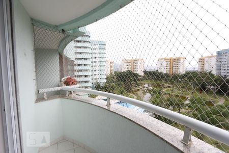 Apartamento para alugar com 80m², 2 quartos e 1 vagavaranda da suite