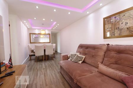 sala de apartamento para alugar com 2 quartos, 80m² em Jacarepaguá, Rio de Janeiro