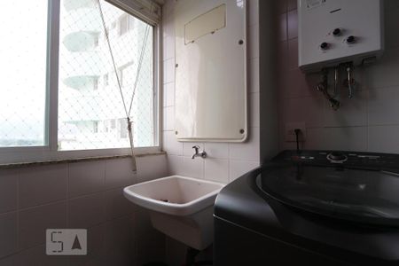 Detalhe da area de serviço de apartamento para alugar com 2 quartos, 80m² em Jacarepaguá, Rio de Janeiro