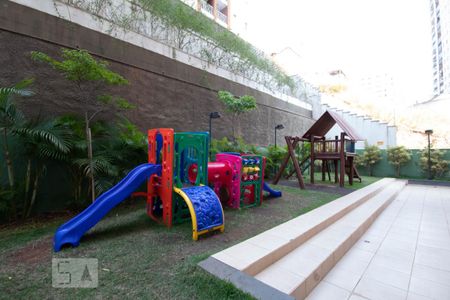 Apartamento à venda com 35m², 1 quarto e 1 vagaÁrea Comum - Playground