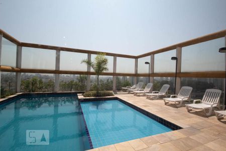 Apartamento à venda com 35m², 1 quarto e 1 vagaÁrea comum - Piscina