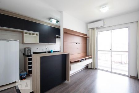 Sala de apartamento à venda com 1 quarto, 35m² em Jaguaribe, Osasco