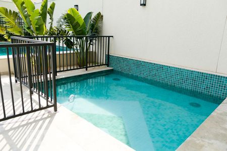 Apartamento para alugar com 33m², 2 quartos e sem vagaÁrea Comum - Piscina