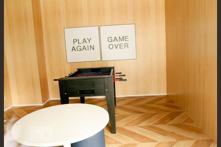 Apartamento para alugar com 33m², 2 quartos e sem vagaÁrea Comum - Salão de Jogos