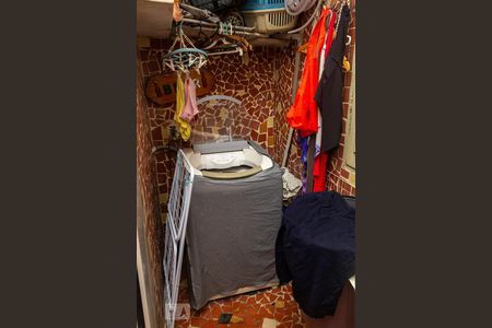 Casa de condomínio à venda com 60m², 2 quartos e 1 vagaárea de serviço