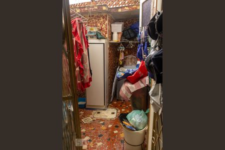 Casa de condomínio à venda com 60m², 2 quartos e 1 vagaárea de serviço