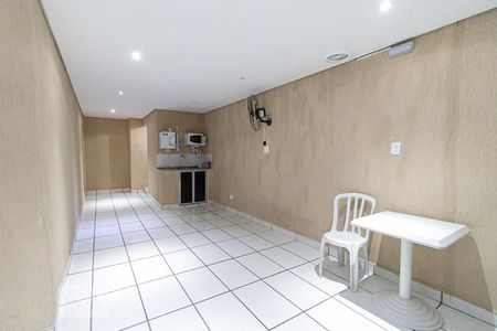Apartamento à venda com 90m², 3 quartos e sem vagaÁrea comum - Salão de festas