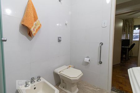 Apartamento à venda com 90m², 3 quartos e sem vagaBanheiro