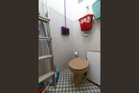 Apartamento à venda com 90m², 3 quartos e sem vagaBanheiro de Serviço