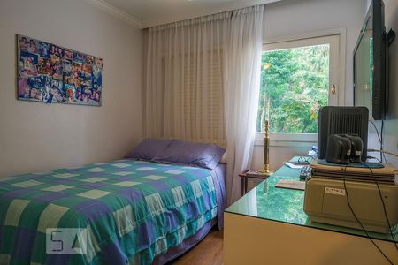 Quarto 1 de apartamento à venda com 3 quartos, 100m² em Vila Ester (zona Norte), São Paulo