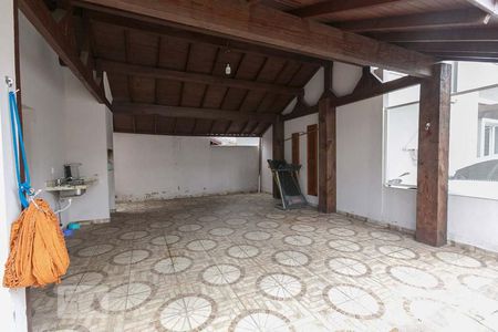 Casa de condomínio à venda com 220m², 3 quartos e 3 vagasGaragem