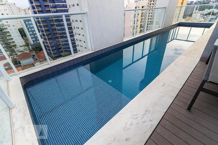 Studio à venda com 52m², 1 quarto e 1 vaga Studio à venda com 52m², 1 quarto e 1 vagaÁrea comum - Piscina