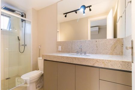 Studio à venda com 52m², 1 quarto e 1 vaga Studio à venda com 52m², 1 quarto e 1 vagaBanheiro da suíte