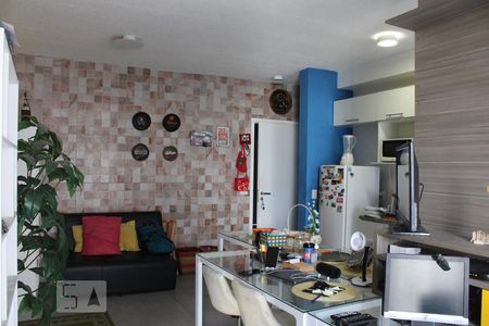 Sala/Cozinha de apartamento para alugar com 2 quartos, 60m² em Vila Matias, Santos