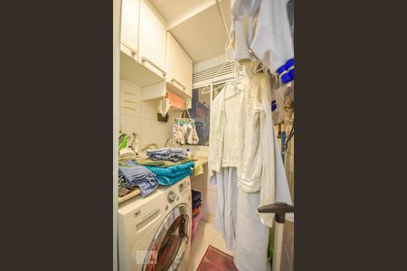 Apartamento à venda com 90m², 2 quartos e 2 vagasÁrea de Serviço