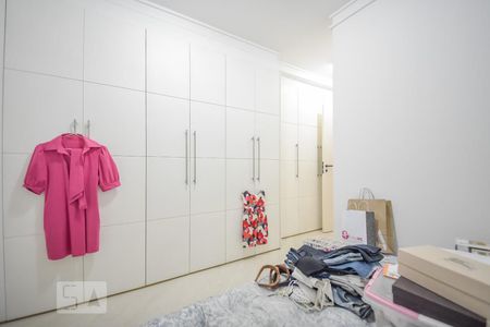 Apartamento à venda com 90m², 2 quartos e 2 vagasQuarto 2 - Suíte