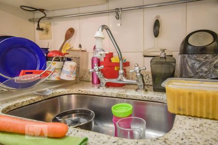 Apartamento à venda com 90m², 2 quartos e 2 vagasCozinha