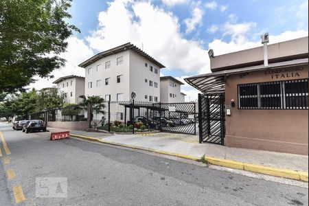 Apartamento para alugar com 54m², 2 quartos e 1 vaga Apartamento para alugar com 54m², 2 quartos e 1 vagaFachada