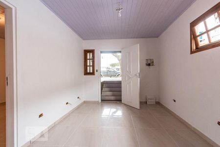 Sala de casa para alugar com 2 quartos, 75m² em Jardim Monte Kemel, São Paulo