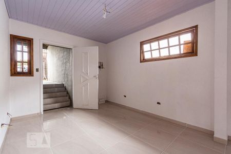 Sala de casa para alugar com 2 quartos, 75m² em Jardim Monte Kemel, São Paulo