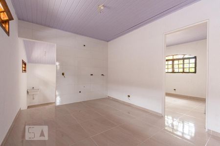 Cozinha de casa para alugar com 2 quartos, 75m² em Jardim Monte Kemel, São Paulo