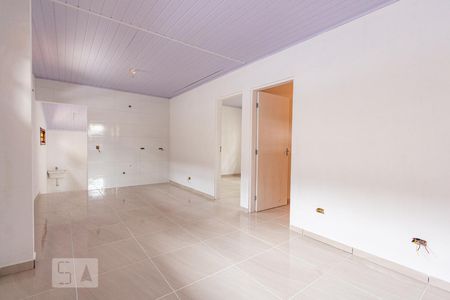 Sala/Cozinha de casa para alugar com 2 quartos, 75m² em Jardim Monte Kemel, São Paulo