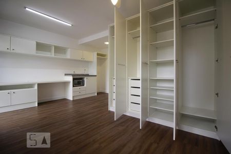 Sala de kitnet/studio à venda com 1 quarto, 30m² em Liberdade, São Paulo