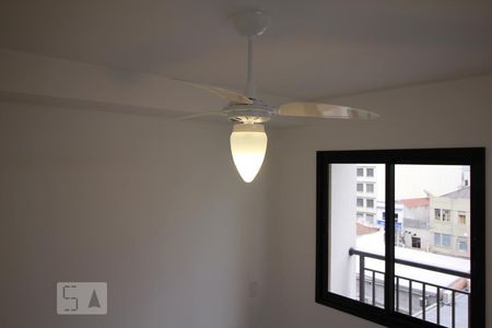 Sala de kitnet/studio à venda com 1 quarto, 30m² em Liberdade, São Paulo