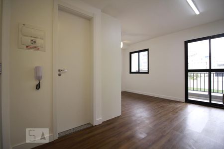 Sala de kitnet/studio à venda com 1 quarto, 30m² em Liberdade, São Paulo