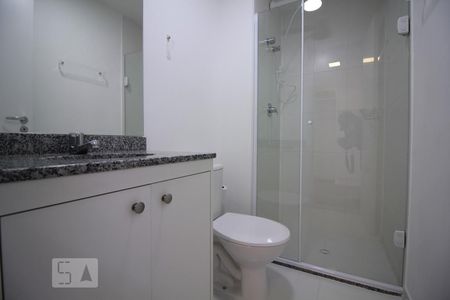 Banheiro de kitnet/studio à venda com 1 quarto, 30m² em Liberdade, São Paulo