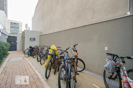 Área comum - Bicicletário de kitnet/studio para alugar com 1 quarto, 27m² em Brás, São Paulo