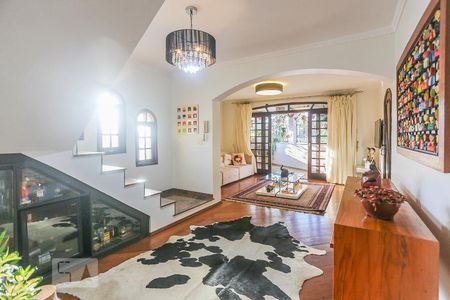 Sala de Estar de casa à venda com 3 quartos, 332m² em Quitaúna, Osasco