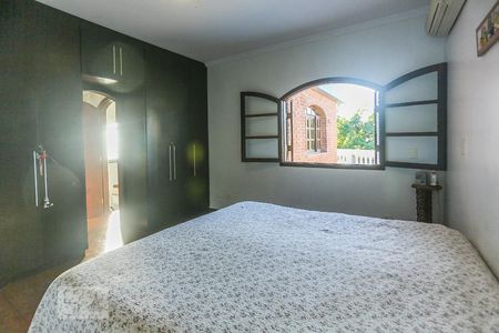 Casa à venda com 332m², 3 quartos e 2 vagasSuite 1