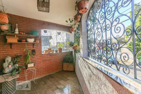 Varanda da Sala de casa à venda com 3 quartos, 332m² em Quitaúna, Osasco