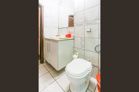 Casa à venda com 332m², 3 quartos e 2 vagasBanheiro Suite 2