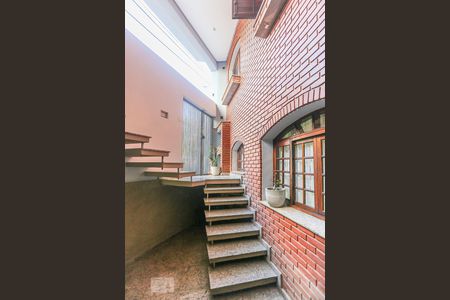 Casa à venda com 332m², 3 quartos e 2 vagasEntrada