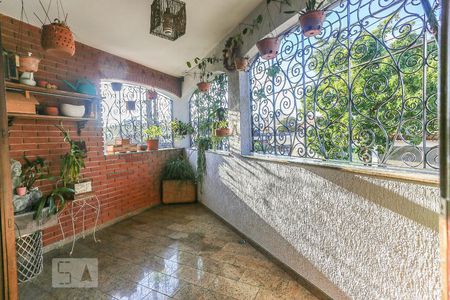 Varanda da Sala de casa à venda com 3 quartos, 332m² em Quitaúna, Osasco