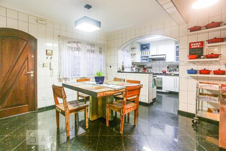 Casa à venda com 332m², 3 quartos e 2 vagasCopa