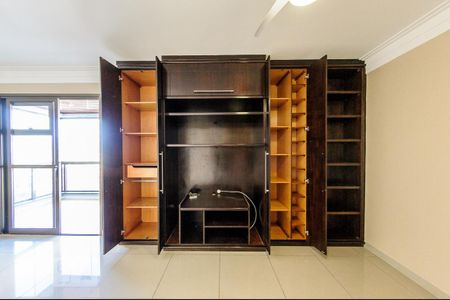 Sala de apartamento para alugar com 3 quartos, 105m² em Vila Rossi Borghi E Siqueira, Campinas