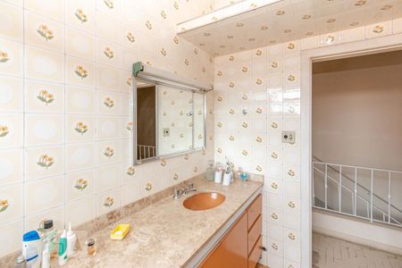 Casa à venda com 160m², 3 quartos e 2 vagas Casa à venda com 160m², 3 quartos e 2 vagasBanheiro