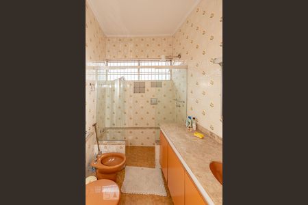 Casa à venda com 160m², 3 quartos e 2 vagas Casa à venda com 160m², 3 quartos e 2 vagasBanheiro