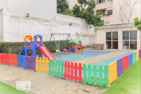 Apartamento para alugar com 47m², 2 quartos e 1 vagaÁrea comum
