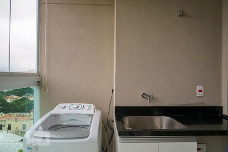Apartamento para alugar com 35m², 1 quarto e 1 vagaÁrea de Serviço