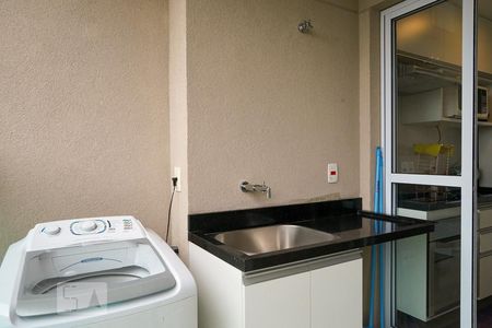 Apartamento para alugar com 35m², 1 quarto e 1 vagaÁrea de Serviço