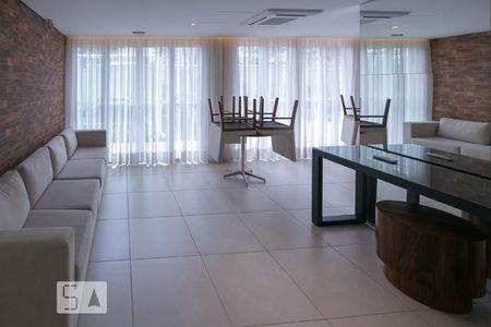 Apartamento para alugar com 35m², 1 quarto e 1 vagaÁrea comum - Salão de festas