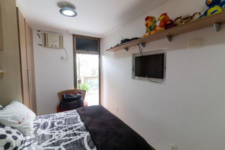 Apartamento à venda com 107m², 2 quartos e 1 vagaSuíte 2