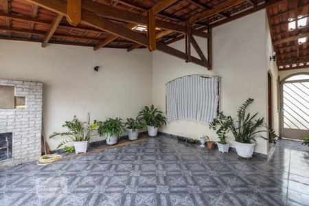 Casa à venda com 125m², 3 quartos e 2 vagasGaragem