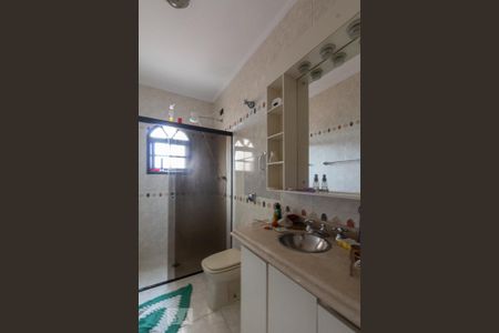 Casa à venda com 125m², 3 quartos e 2 vagasBanheiro Quarto  2 - Suite