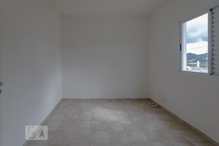 Quarto 2 de apartamento para alugar com 2 quartos, 58m² em Loteamento Mogilar, Mogi das Cruzes