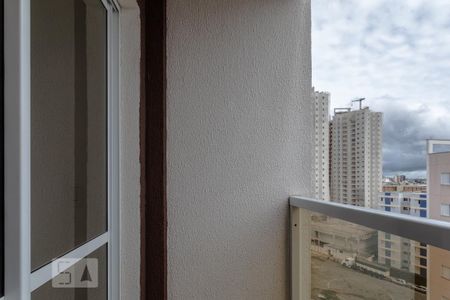 Sacada de apartamento para alugar com 2 quartos, 58m² em Loteamento Mogilar, Mogi das Cruzes